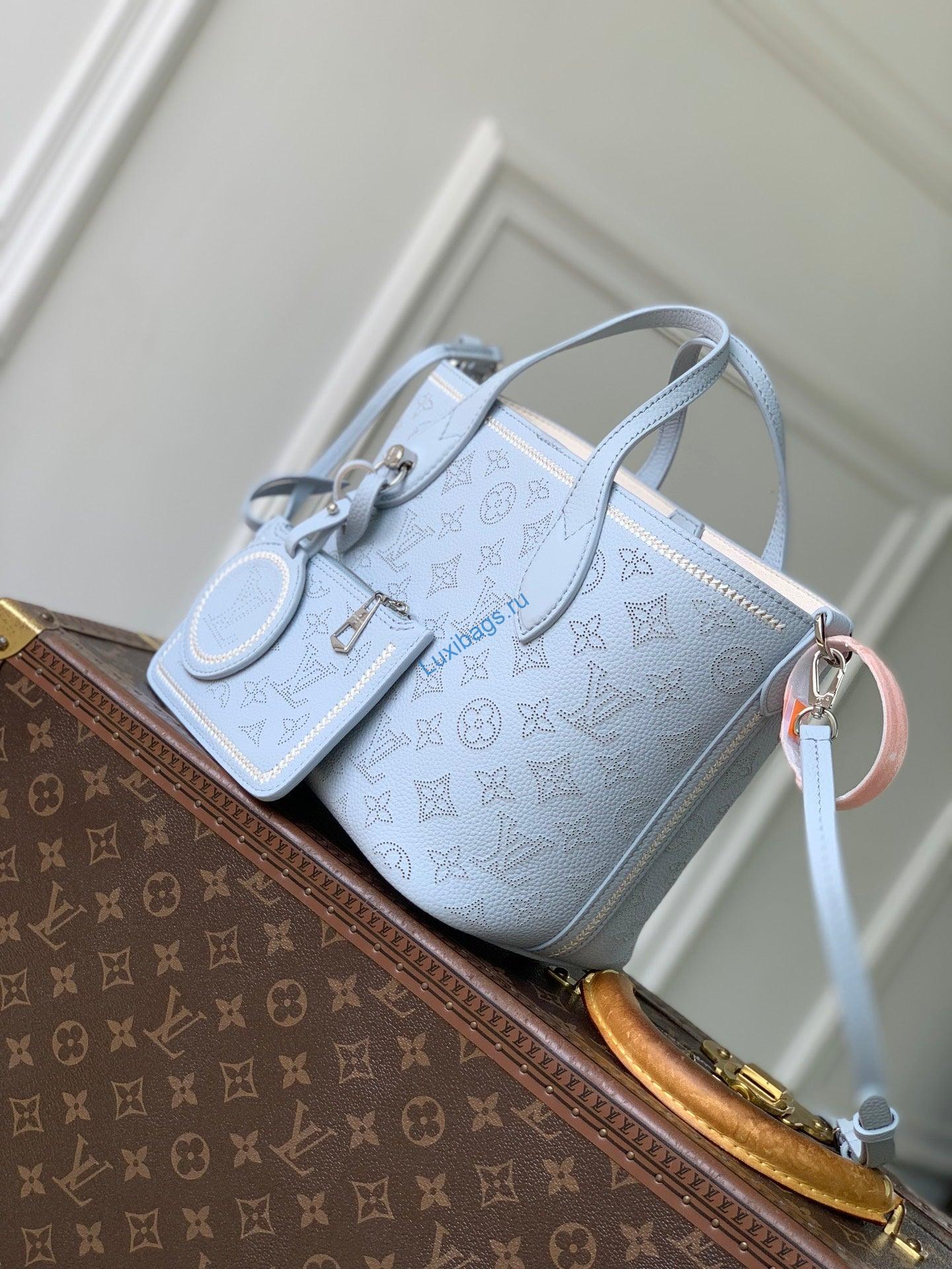 lv m29375 louis vuitton blossom pm handbag bleu olympe 1 LV M29375 Louis Vuitton Blossom PM Handbag Bleu Olympe | lv m29375 louis vuitton blossom pm handbag bleu olympe 2
