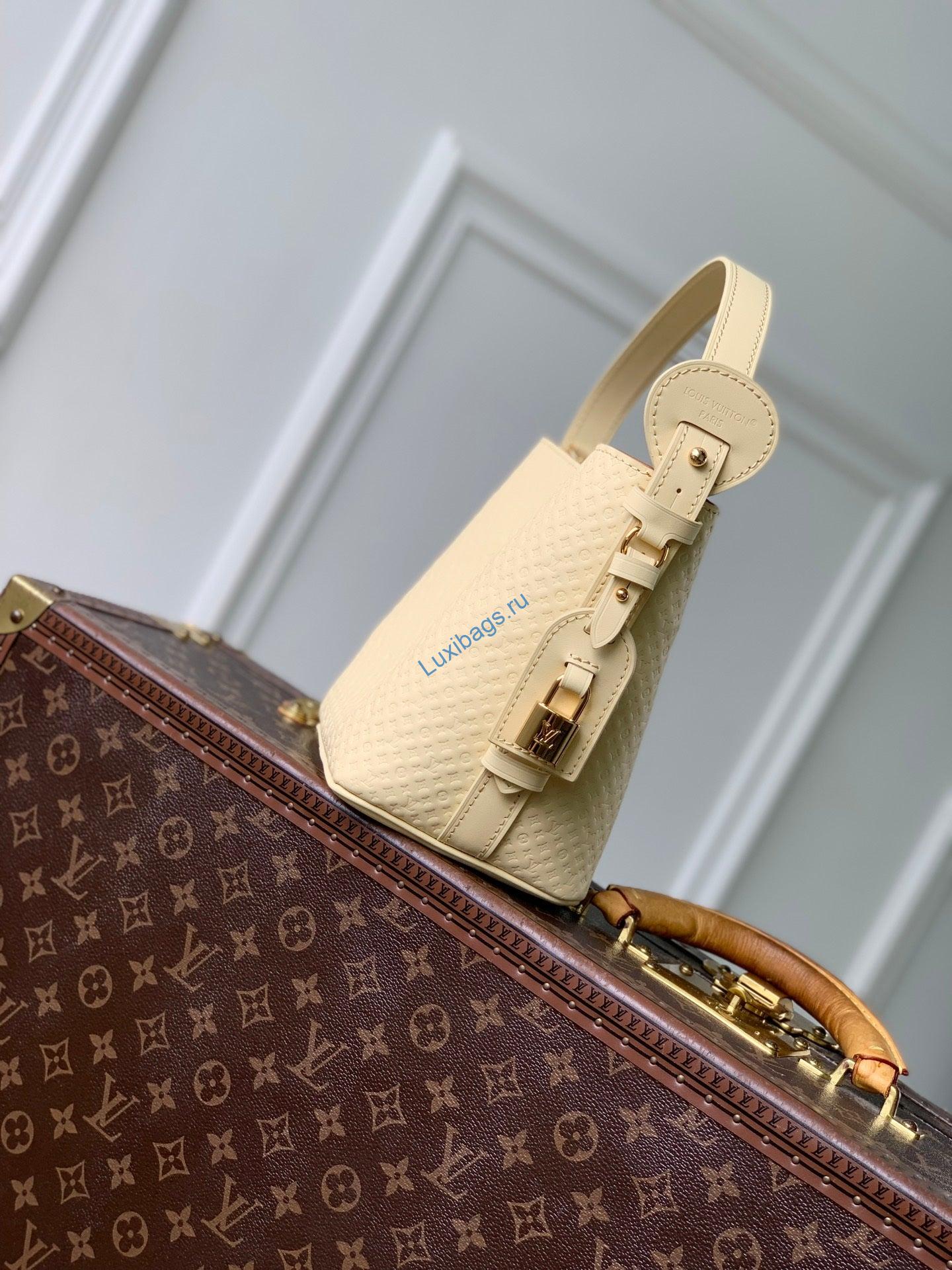 lv m29479 louis vuitton all in bb bag banane 1 LV M29479 Louis Vuitton All In BB Bag Banane | lv m29479 louis vuitton all in bb bag banane 2