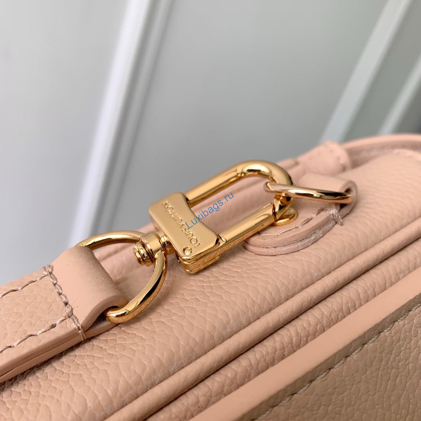 lv m29497 louis vuitton pochette métis mm bag hazelnut couture 5 LV M29497 Louis Vuitton Pochette Métis MM Bag Hazelnut Couture | lv m29497 louis vuitton pochette metis mm bag hazelnut couture 6