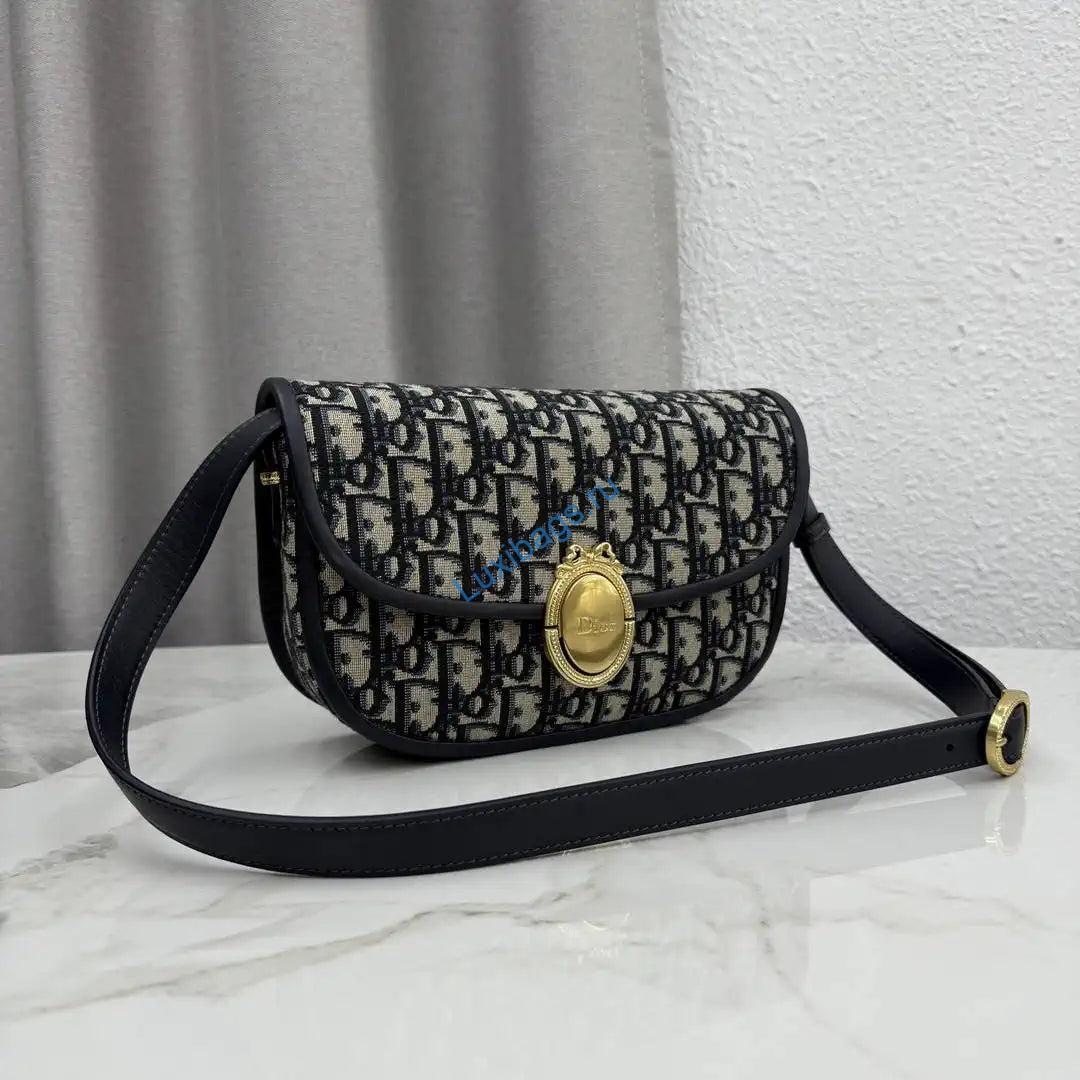 medium dior médaillon flap bag m3920qdwp_m900 blue dior oblique jacquard 1 Medium Dior Médaillon Flap Bag M3920QDWP_M900 Blue Dior Oblique Jacquard | medium dior medaillon flap bag m3920qdwp m900 blue dior oblique jacquard 2