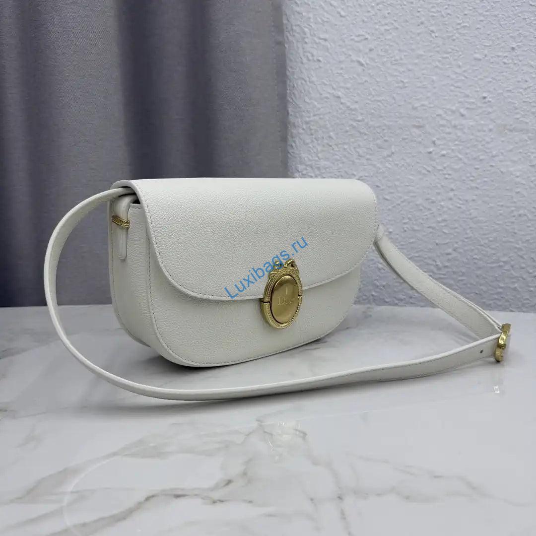 medium dior médaillon flap bag m3920qdwp_m900 white grained calfskin 1 Medium Dior Médaillon Flap Bag M3920QDWP_M900 White Grained Calfskin | medium dior medaillon flap bag m3920qdwp m900 grained calfskin 119