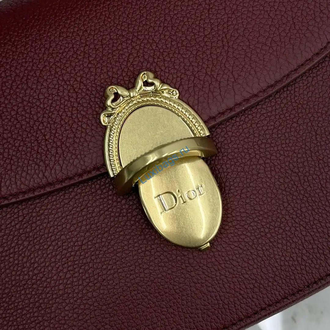 Medium Dior Médaillon Flap Bag M3920QDWP_M900 Wine Red Grained Calfskin | medium dior medaillon flap bag m3920qdwp m900 grained calfskin 22