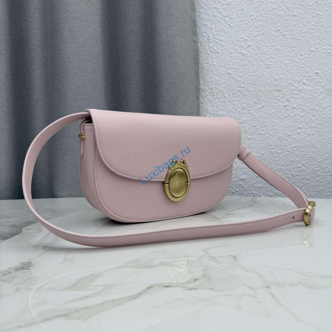 medium dior médaillon flap bag m3920qdwp_m900 pink grained calfskin 7 Medium Dior Médaillon Flap Bag M3920QDWP_M900 Pink Grained Calfskin | medium dior medaillon flap bag m3920qdwp m900 pink grained calfskin 08