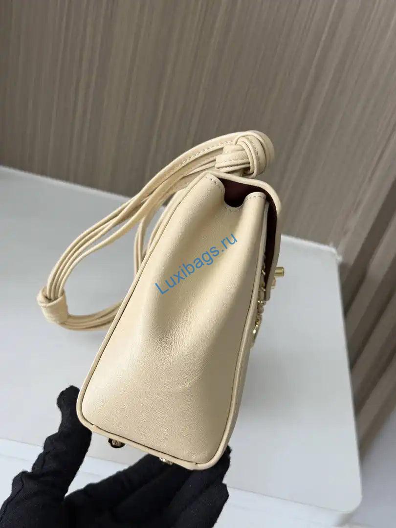 Chanel 26A Vintage Flap Bag Apricot Lambskin Gold | chanel 26a vintage flap bag with top handle black lambskin gold 21