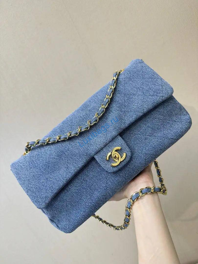 chanel maxi flap bag as6231 denim blue 2 Chanel Maxi Flap bag AS6231 Denim Blue | chanel maxi flap bag as6231 denim blue 03