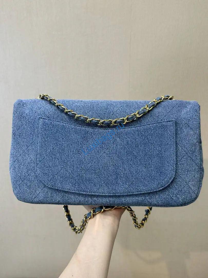 chanel maxi flap bag as6231 denim blue 6 Chanel Maxi Flap bag AS6231 Denim Blue | chanel maxi flap bag as6231 denim blue 07
