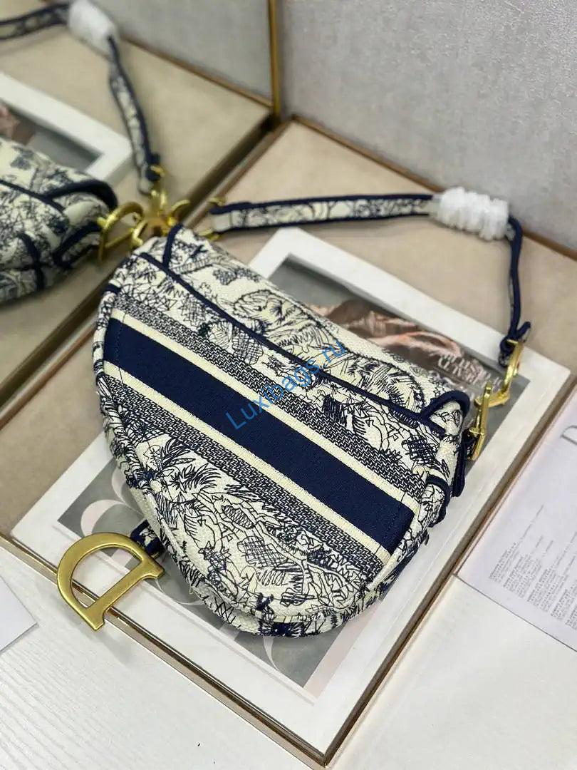 dior m0455 saddle bag with strap embroidery m9914 5 Dior M0455 Saddle Bag With Strap Embroidery M9914 | dior m0455 saddle bag with strap embroidery m9901 116