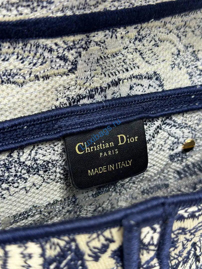 dior m0455 saddle bag with strap embroidery m9914 7 Dior M0455 Saddle Bag With Strap Embroidery M9914 | dior m0455 saddle bag with strap embroidery m9901 118