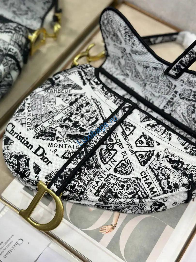 dior m0455 saddle bag with strap embroidery m9904 3 Dior M0455 Saddle Bag With Strap Embroidery M9904 | dior m0455 saddle bag with strap embroidery m9901 31