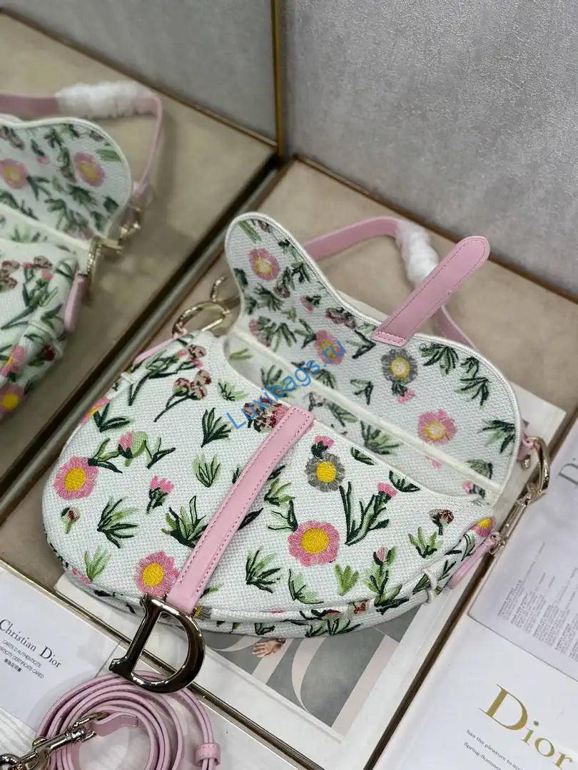dior m0455 saddle bag with strap embroidery m9907 3 Dior M0455 Saddle Bag With Strap Embroidery M9907 | dior m0455 saddle bag with strap embroidery m9901 58