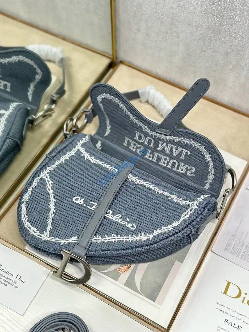 dior m0455 saddle bag with strap embroidery m9909 3 Dior M0455 Saddle Bag With Strap Embroidery M9909 | dior m0455 saddle bag with strap embroidery m9901 67