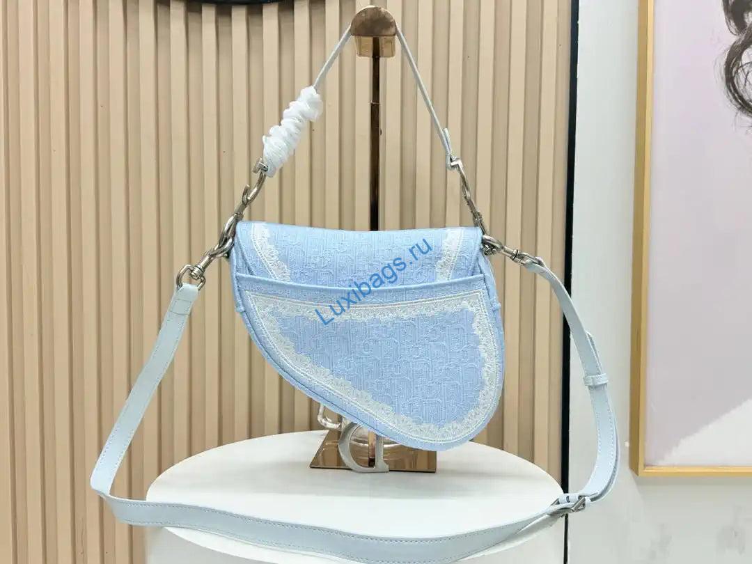 dior m0455 saddle bag with strap embroidery m9910 5 Dior M0455 Saddle Bag With Strap Embroidery M9910 | dior m0455 saddle bag with strap embroidery m9901 76