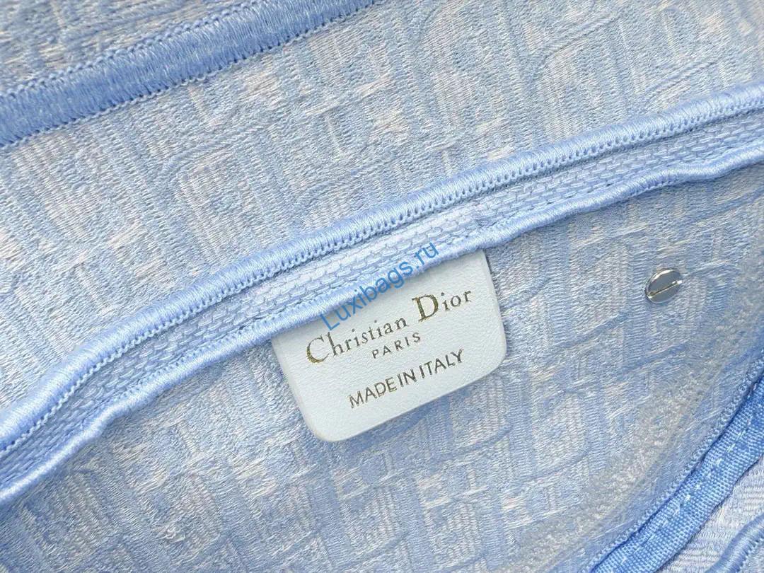 dior m0455 saddle bag with strap embroidery m9910 9 Dior M0455 Saddle Bag With Strap Embroidery M9910 | dior m0455 saddle bag with strap embroidery m9901 80