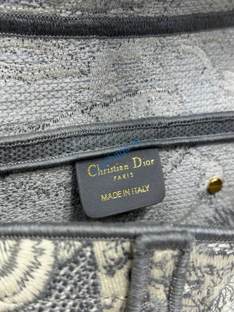 Dior M0455 Saddle Bag With Strap Embroidery M9912 | dior m0455 saddle bag with strap embroidery m9901 99