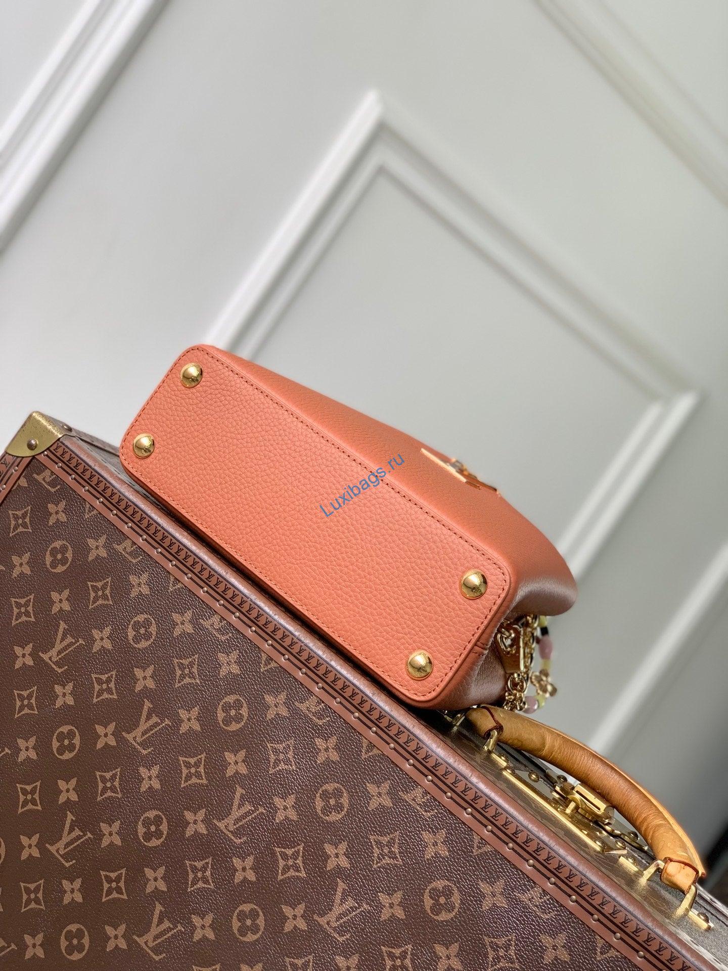 louis vuitton lv m28455 capucines bb bag brown 3 Louis Vuitton LV M28455 Capucines BB Bag Brown | louis vuitton lv m28455 capucines bb bag brown 4