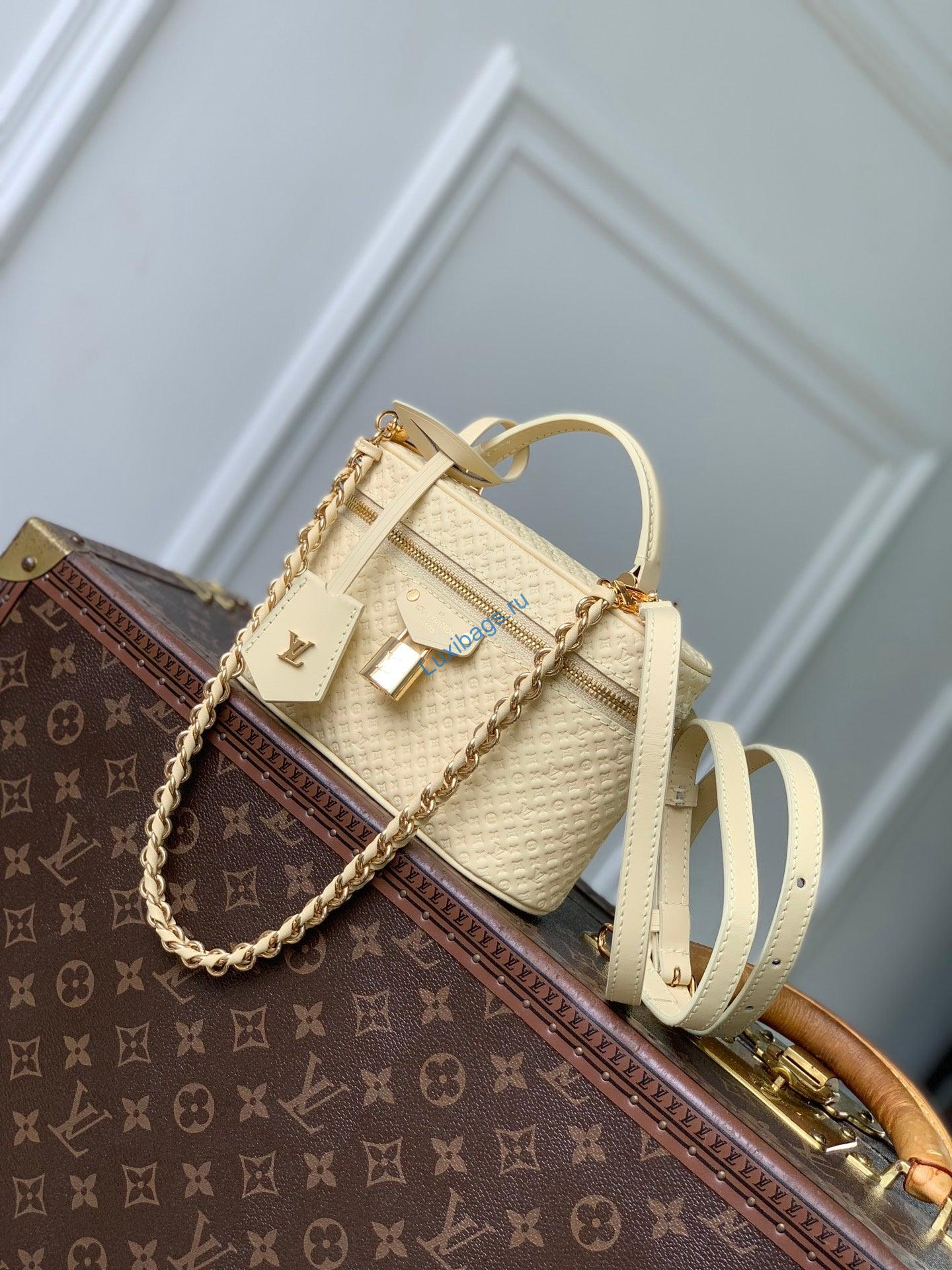 Louis Vuitton LV M29051 Vanity Chain Pouch Bag Banana
