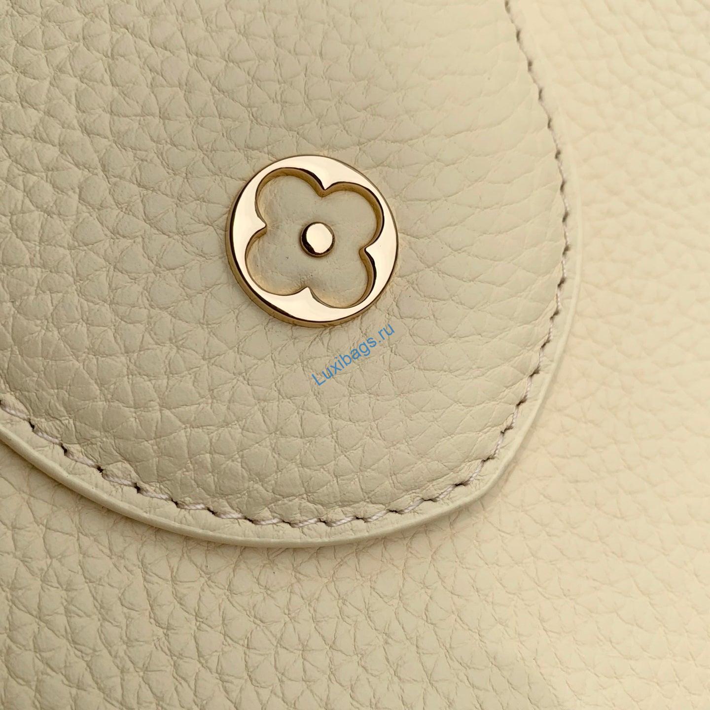 Louis Vuitton LV M29443 Capucines East West Mini Bag Apricot | louis vuitton lv m29443 capucines east west mini bag apricot 4