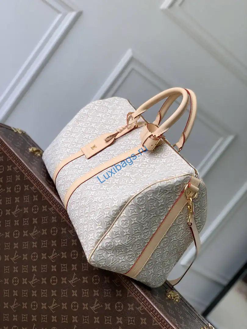 louis vuitton lv m29670 keepall bandoulière 45 bag peuplier beige 1 Louis Vuitton LV M29670 Keepall Bandoulière 45 Bag Peuplier Beige | m29670 keepall bandouliere 45 bag peuplier beige 02
