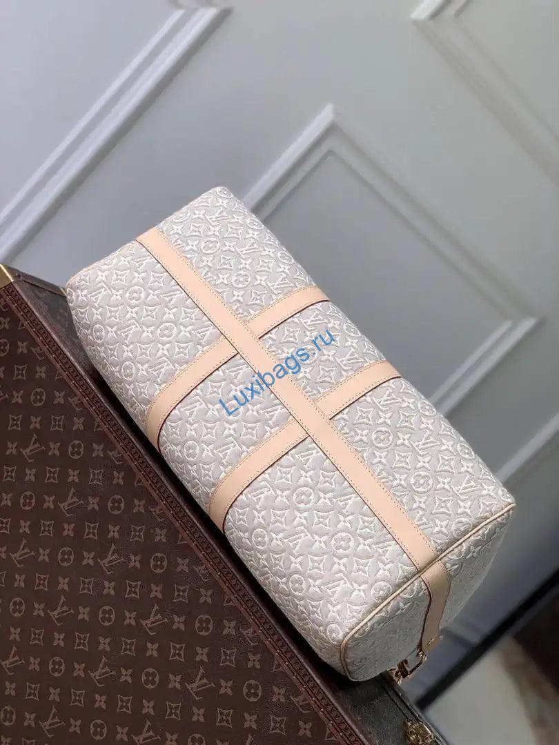 louis vuitton lv m29670 keepall bandoulière 45 bag peuplier beige 4 Louis Vuitton LV M29670 Keepall Bandoulière 45 Bag Peuplier Beige | m29670 keepall bandouliere 45 bag peuplier beige 05