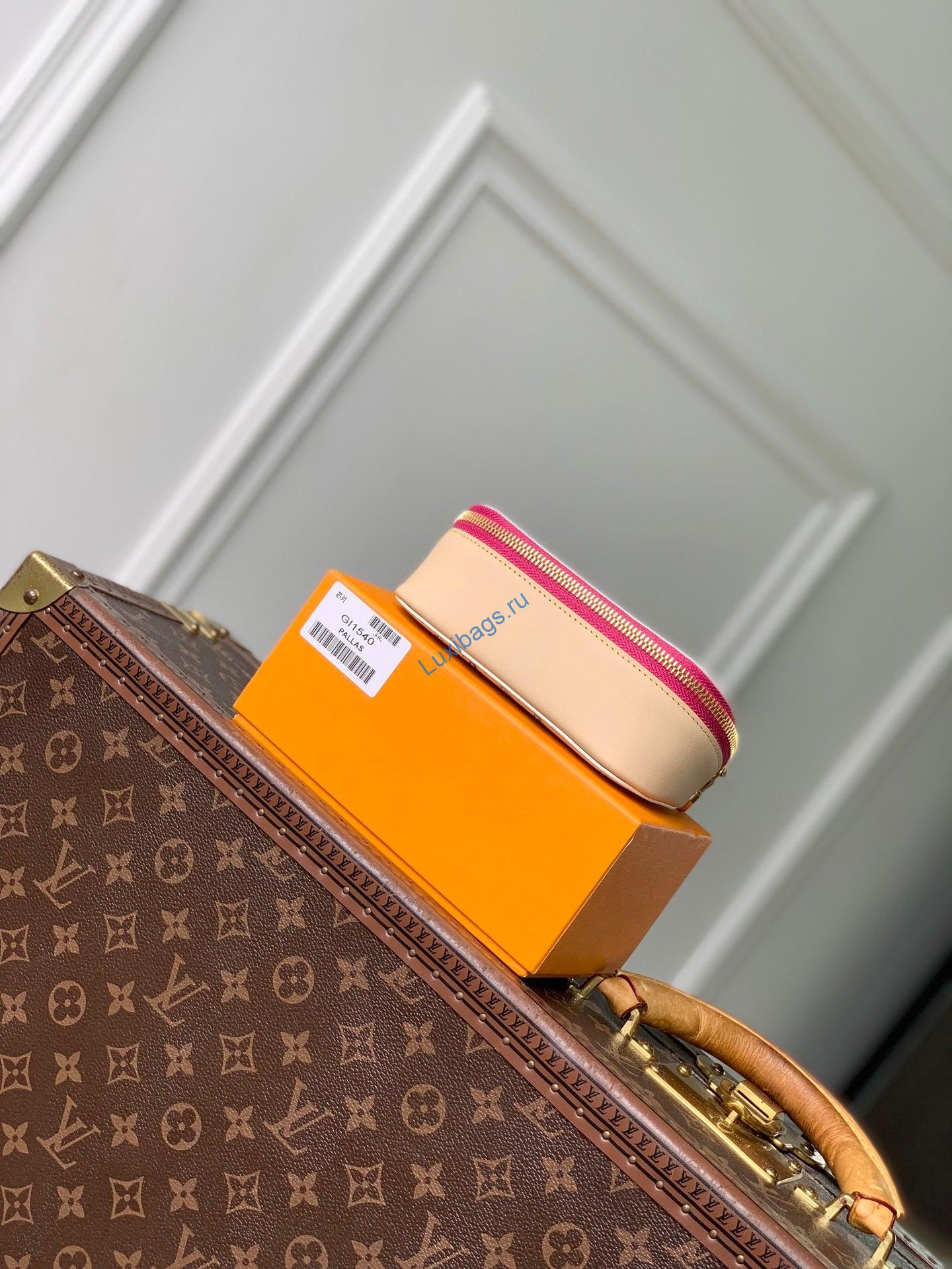 louis vuitton gi1540 lv x tm monogram multicolor anna sunglasses pouch 2 Louis Vuitton GI1540 LV x TM Monogram Multicolor Anna Sunglasses Pouch | monogram multicolor anna sunglasses pouch monogram multicolor nvprod7280002v GI1540 3