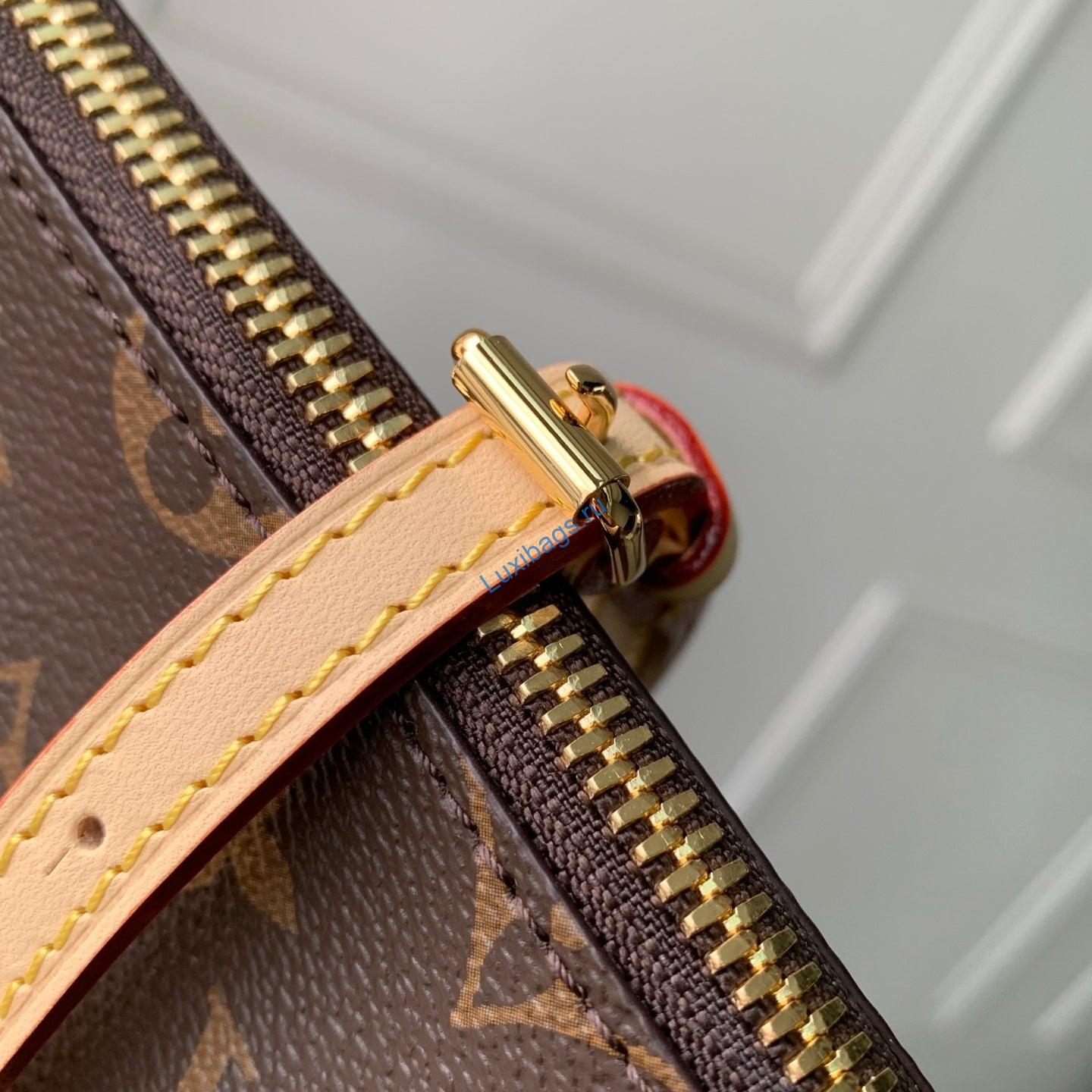 louis vuitton lv m29099 multipass mini bag 5 Louis Vuitton LV M29099 Multipass Mini Bag | multipass mini monogram nvprod7890075v M29099 6