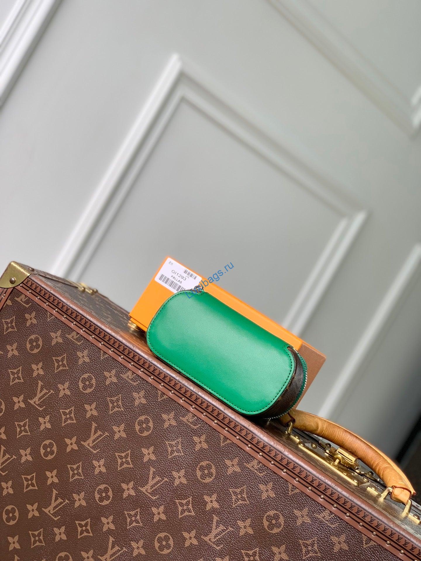 louis vuitton lv gi1293 sunglasses pouch gm 1 Louis Vuitton LV GI1293 Sunglasses Pouch GM | sunglasses pouch gm monogram nvprod3020032v GI1293 2