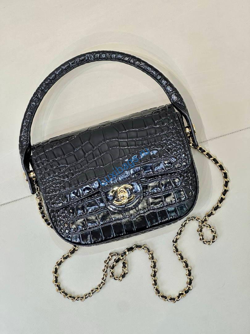 chanel as6424 mini flap bag with top handle crocodile embossed calfskin black 3 Chanel AS6424 Mini Flap Bag with Top Handle Crocodile Embossed Calfskin Black | as6424 mini flap bag with top handle crocodile embossed calfskin 114