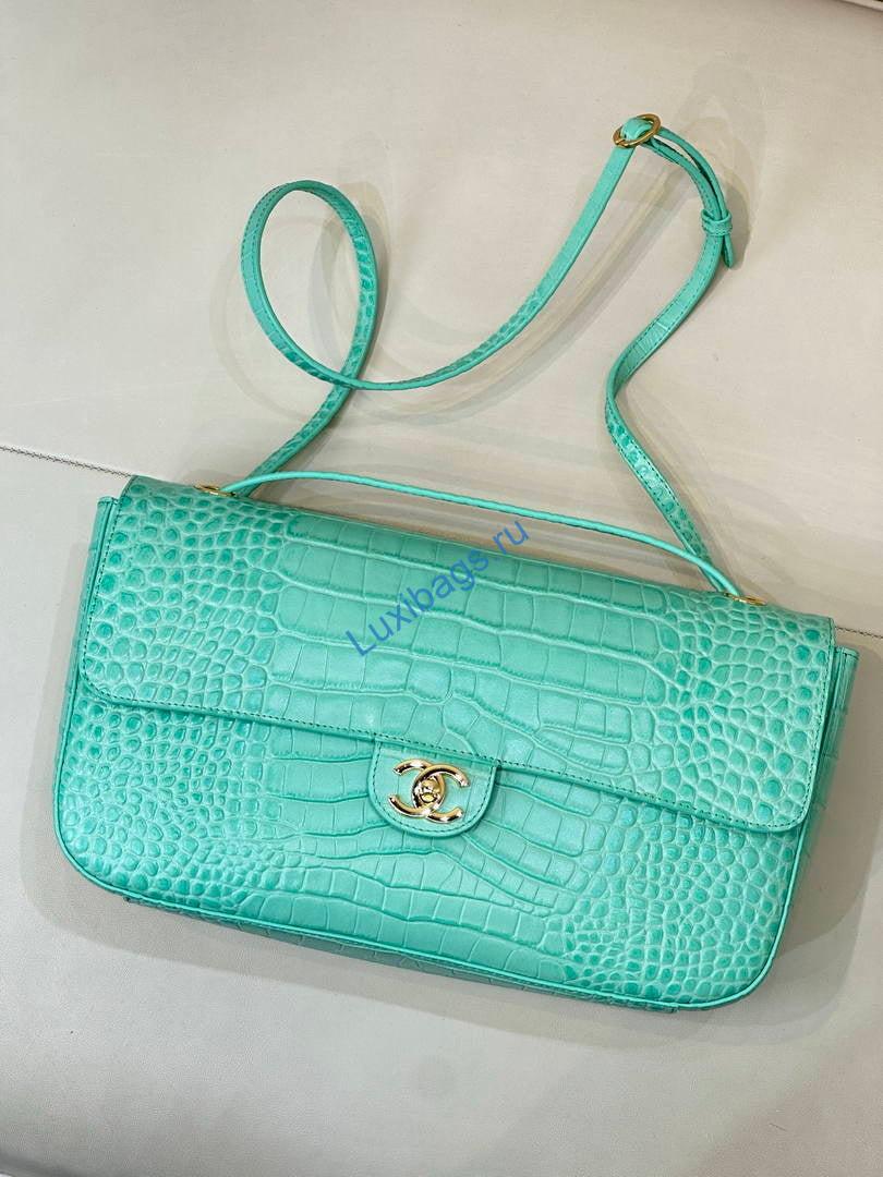chanel maxi flapbag crocodile embossed calfskin as6231 lake blue 1 Chanel Maxi Flapbag Crocodile Embossed Calfskin AS6231 Lake Blue | chanel maxi flapbag crocodile embossed calfskin as6231 lake blue 02
