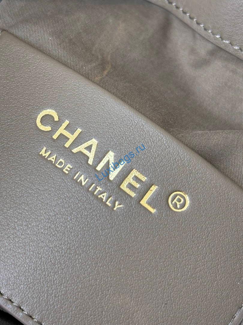 chanel as5293 small hobo fur & shearling dark gray 6 Chanel AS5293 Small Hobo fur & Shearling Dark Gray | as5293 small hobo fur shearling 119