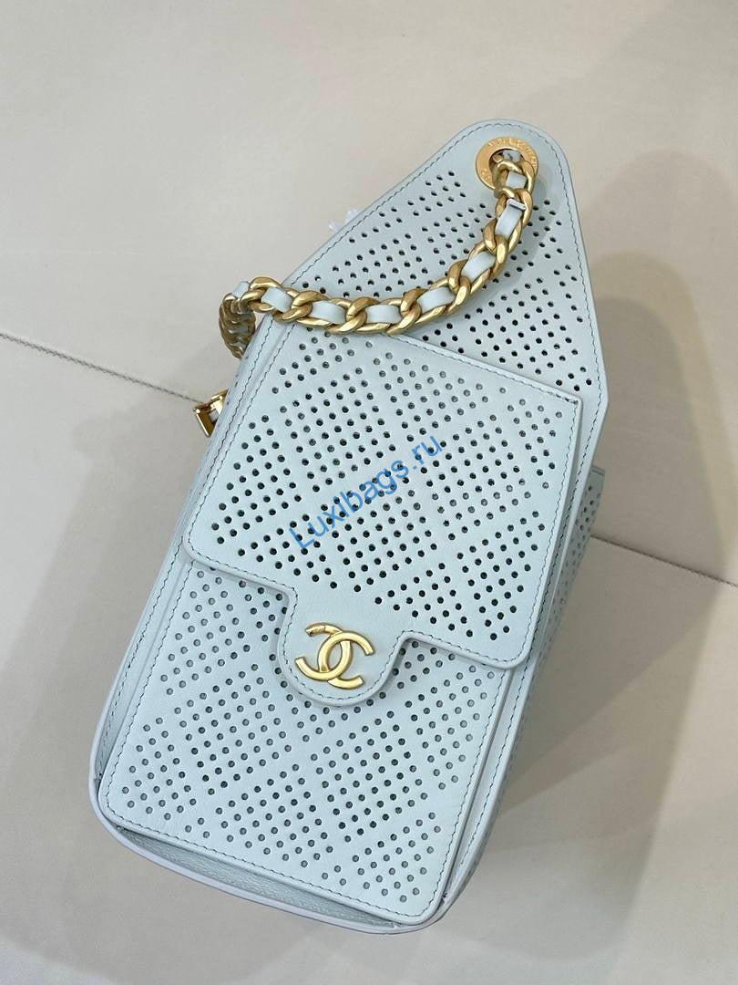 chanel as5293 small hobo preforated calfskin light blue 5 Chanel AS5293 Small Hobo Preforated Calfskin Light Blue | as5293 small hobo hollow out lambskin 144