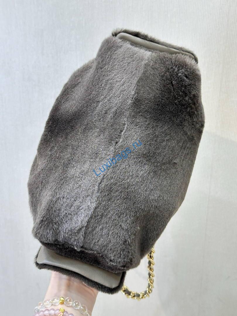 chanel as5631 mini hobo bag fur & shearling dark brown 7 Chanel AS5631 Mini Hobo Bag fur & Shearling Dark Brown | as5631 mini hobo bag fur shearling 0017