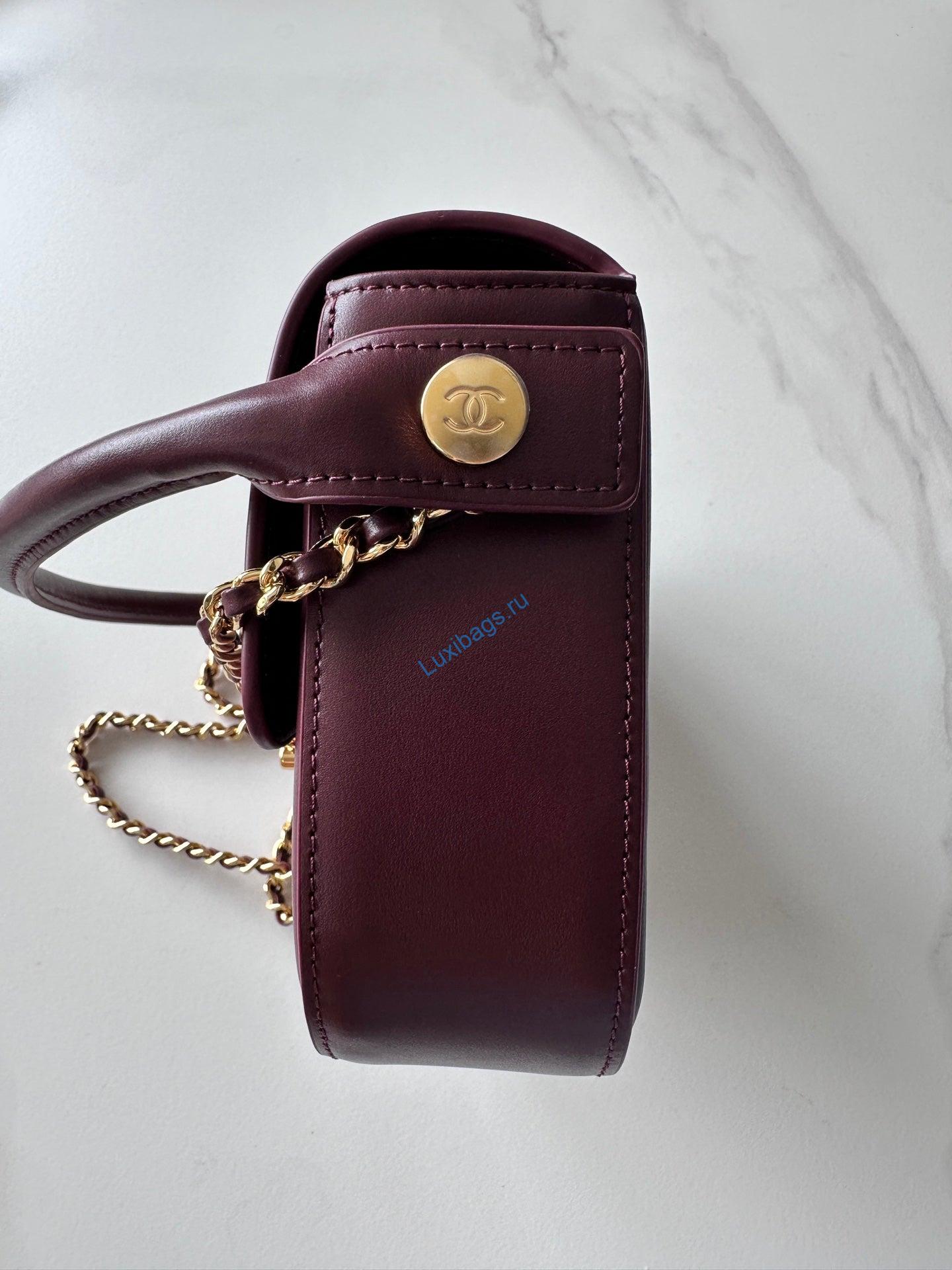 chanel as6424 mini flap bag with top handle calfskin wine red 3 Chanel AS6424 Mini Flap Bag with Top Handle Calfskin Wine Red | as6424 mini flap bag with top handle calfskin wine red 04