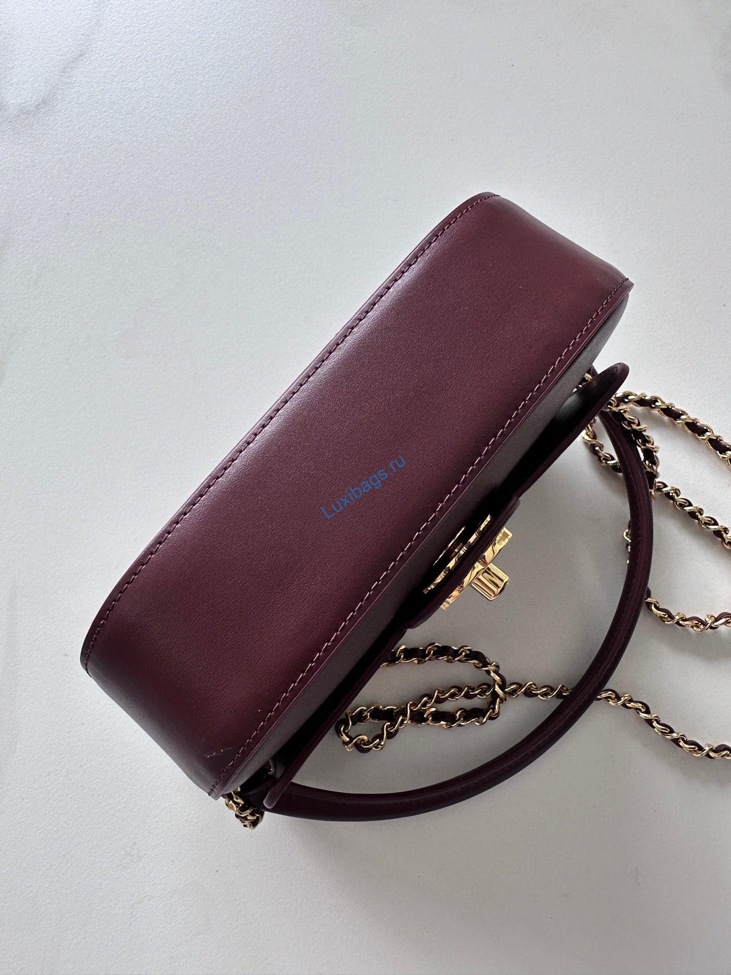 chanel as6424 mini flap bag with top handle calfskin wine red 4 Chanel AS6424 Mini Flap Bag with Top Handle Calfskin Wine Red | as6424 mini flap bag with top handle calfskin wine red 05