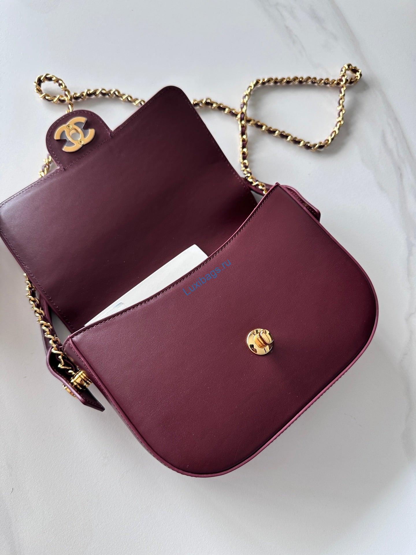 chanel as6424 mini flap bag with top handle calfskin wine red 5 Chanel AS6424 Mini Flap Bag with Top Handle Calfskin Wine Red | as6424 mini flap bag with top handle calfskin wine red 06