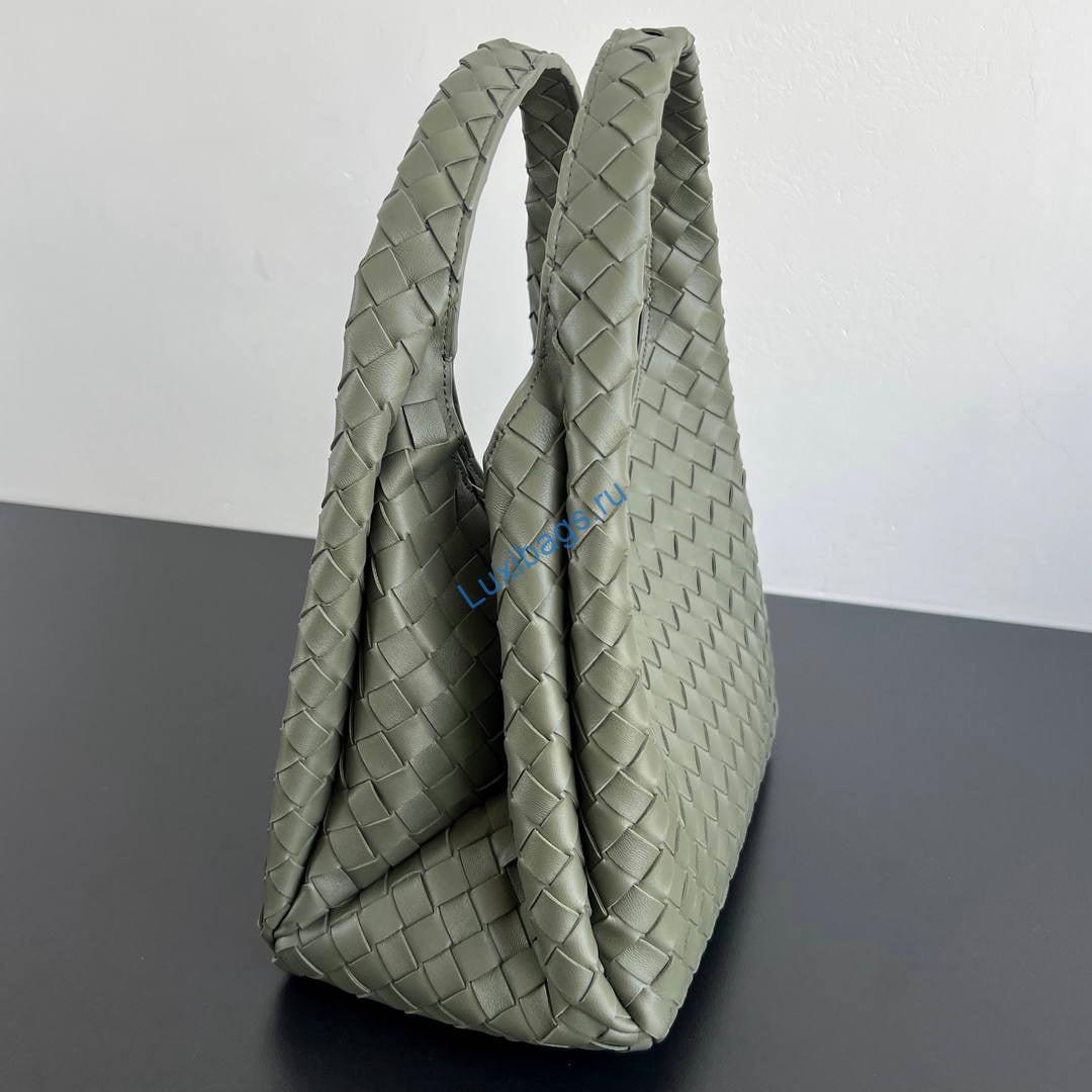 bottega veneta bv 844249v4sc01019 medium campana light green 1 Bottega Veneta BV 844249V4SC01019 Medium Campana Light Green | bottega veneta bv 844249v4sc01019 medium campana 120