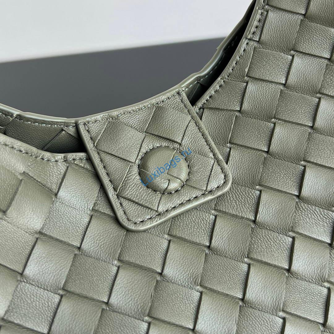 bottega veneta bv 844249v4sc01019 medium campana light green 4 Bottega Veneta BV 844249V4SC01019 Medium Campana Light Green | bottega veneta bv 844249v4sc01019 medium campana 123