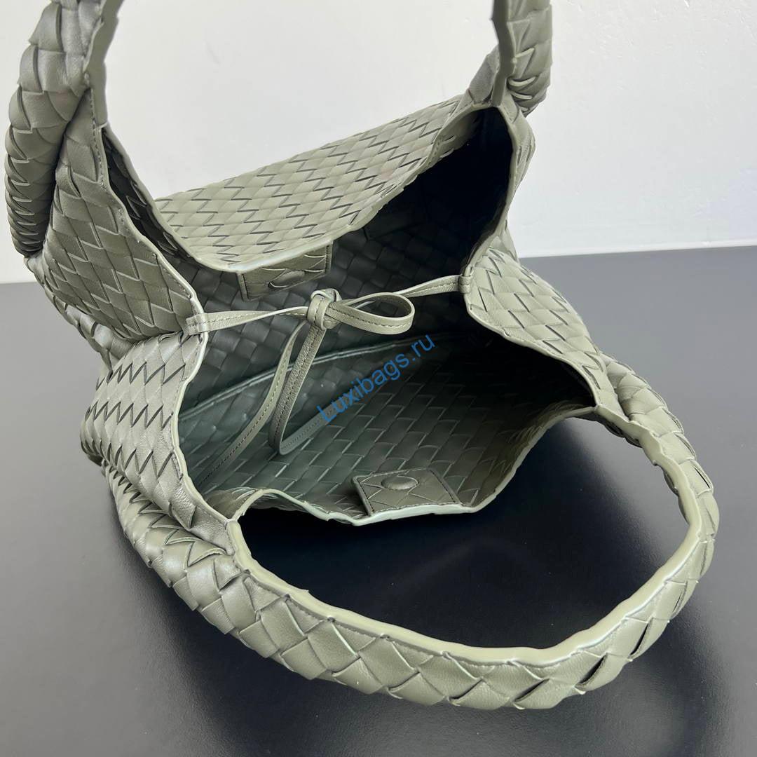 bottega veneta bv 844249v4sc01019 medium campana light green 6 Bottega Veneta BV 844249V4SC01019 Medium Campana Light Green | bottega veneta bv 844249v4sc01019 medium campana 125