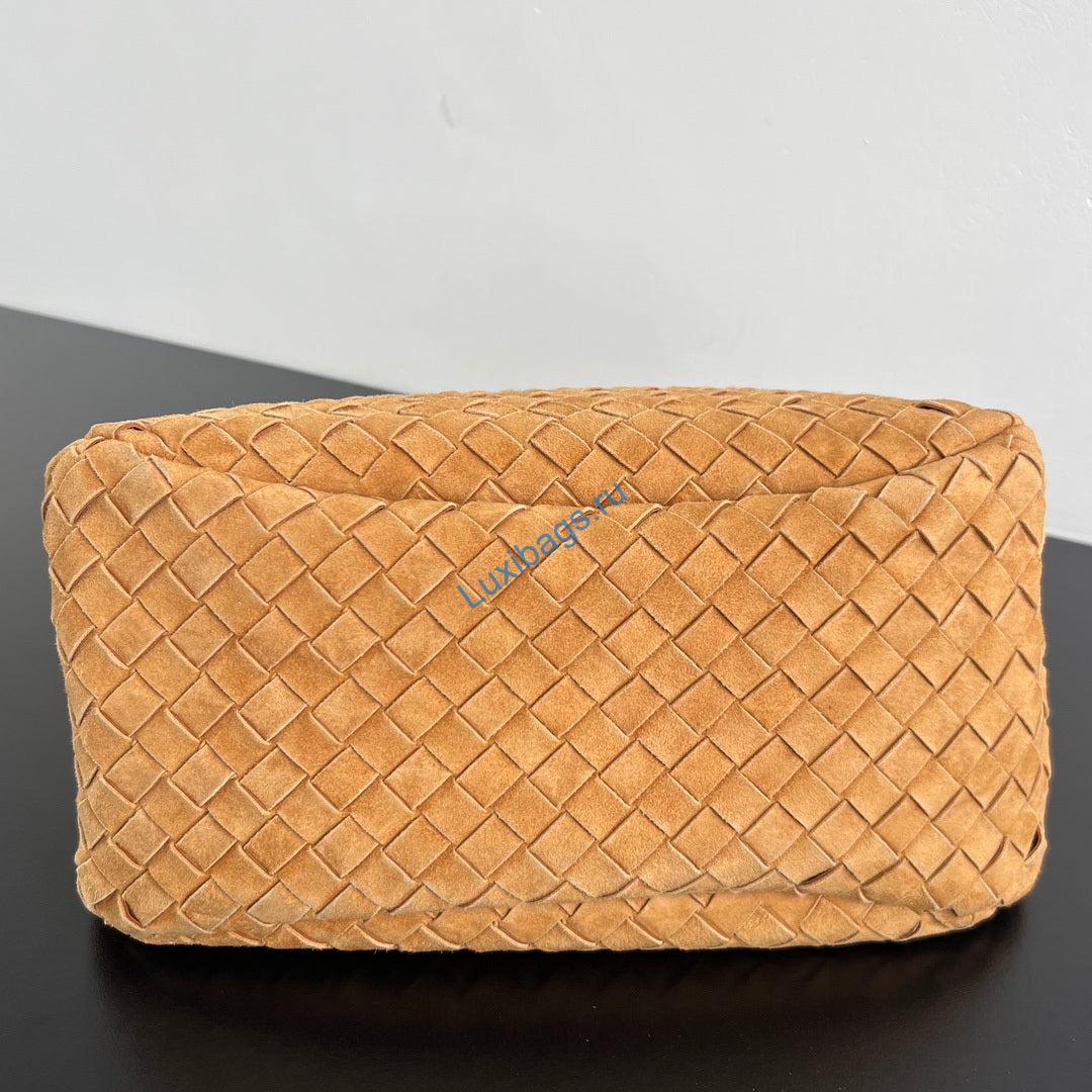 bottega veneta bv 844249v4sc01019 medium campana suede amber brown 3 Bottega Veneta BV 844249V4SC01019 Medium Campana Suede Amber Brown | bottega veneta bv 844249v4sc01019 medium campana 149