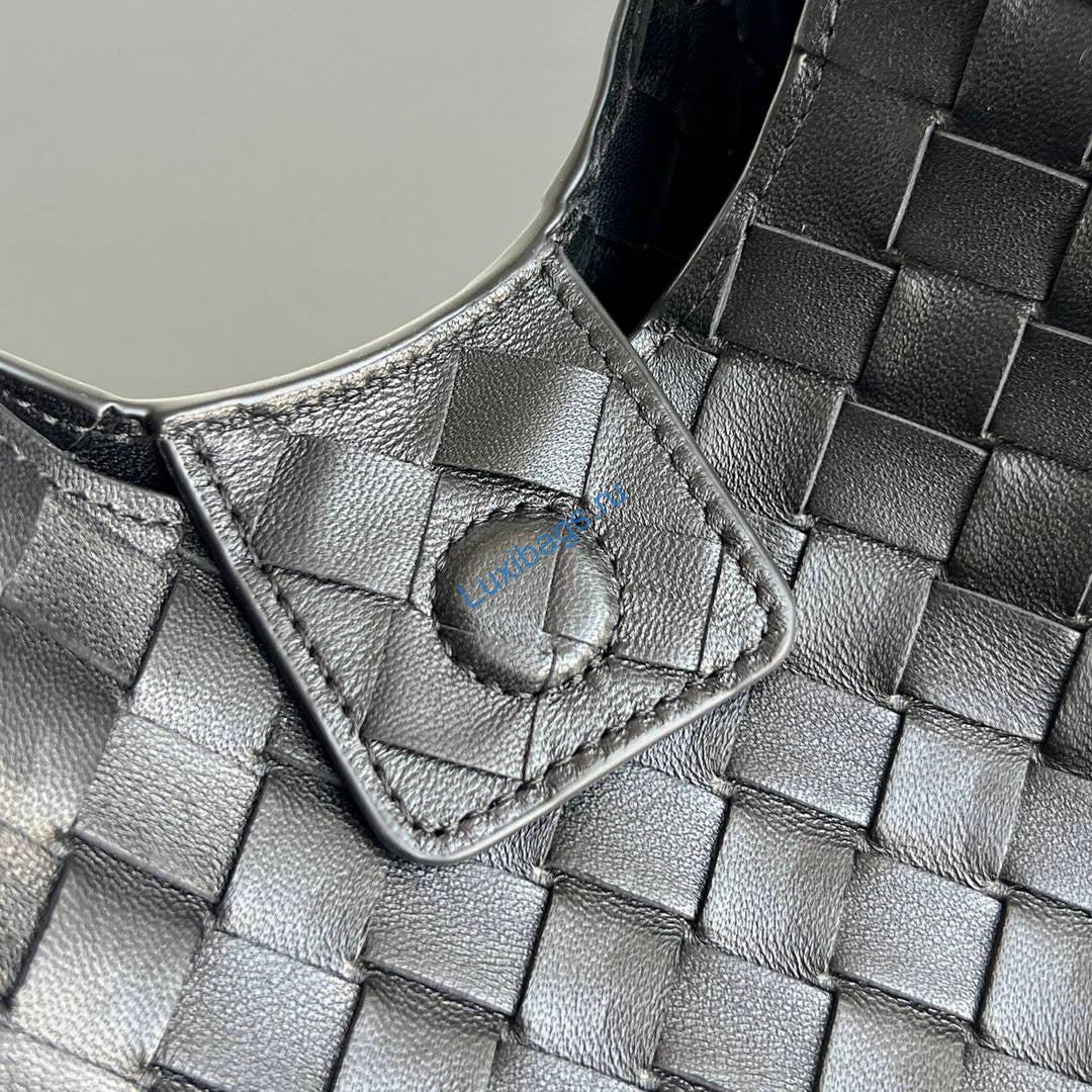 Bottega Veneta BV 854248V4SC01019 Small Campana Black | bottega veneta bv 854248v4sc01019 small campana 15