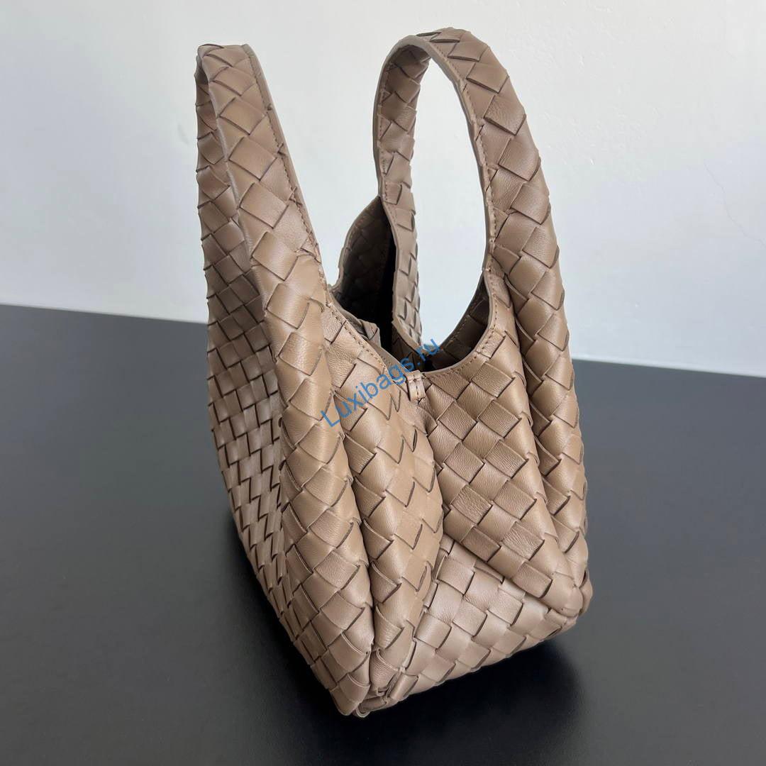 Bottega Veneta BV 854248V4SC01019 Small Campana Pine cone palm | bottega veneta bv 854248v4sc01019 small campana 39