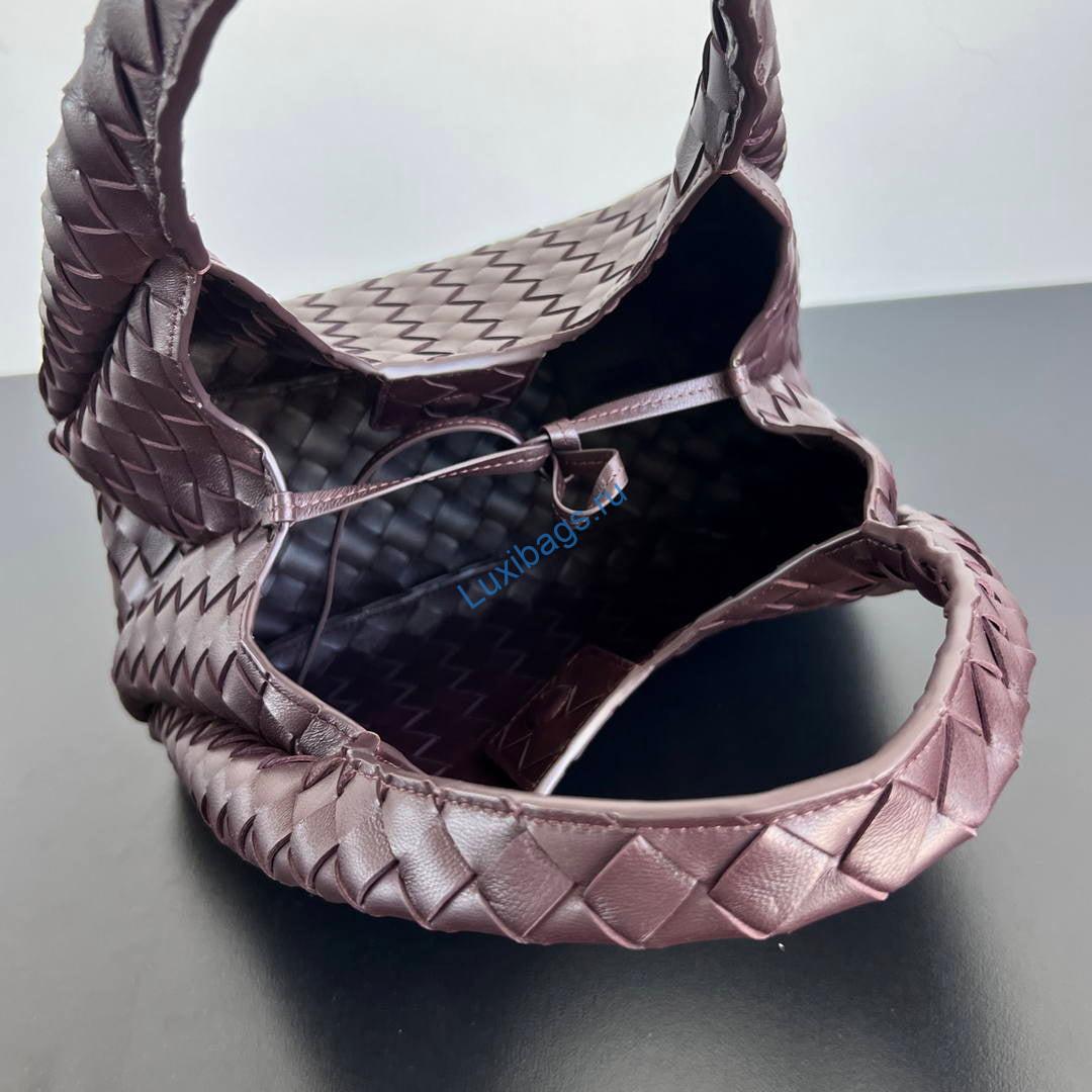 Bottega Veneta BV 854248V4SC01019 Small Campana Deep Baro Red | bottega veneta bv 854248v4sc01019 small campana 52