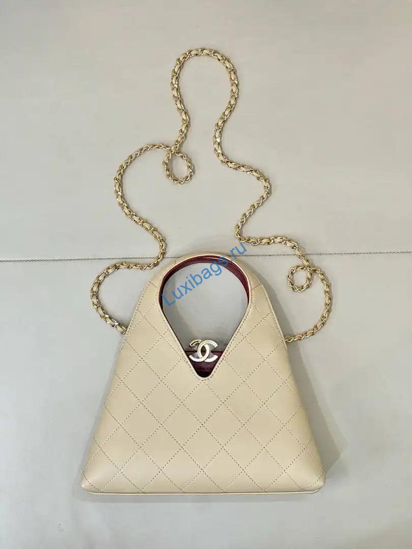 chanel hobo bag calfskin as6392 apricot 6 Chanel Hobo Bag Calfskin AS6392 Apricot | chanel hobo bag calfskin as6392 apricot 01