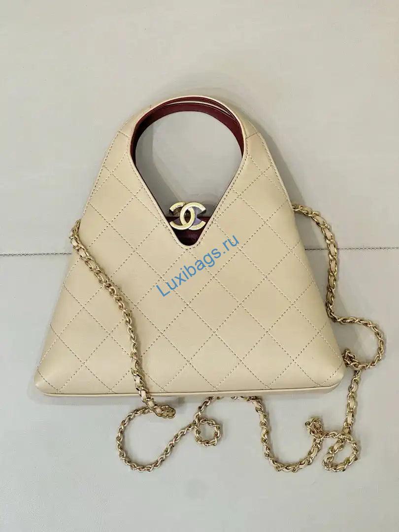 chanel hobo bag calfskin as6392 apricot 8 Chanel Hobo Bag Calfskin AS6392 Apricot | chanel hobo bag calfskin as6392 apricot 03