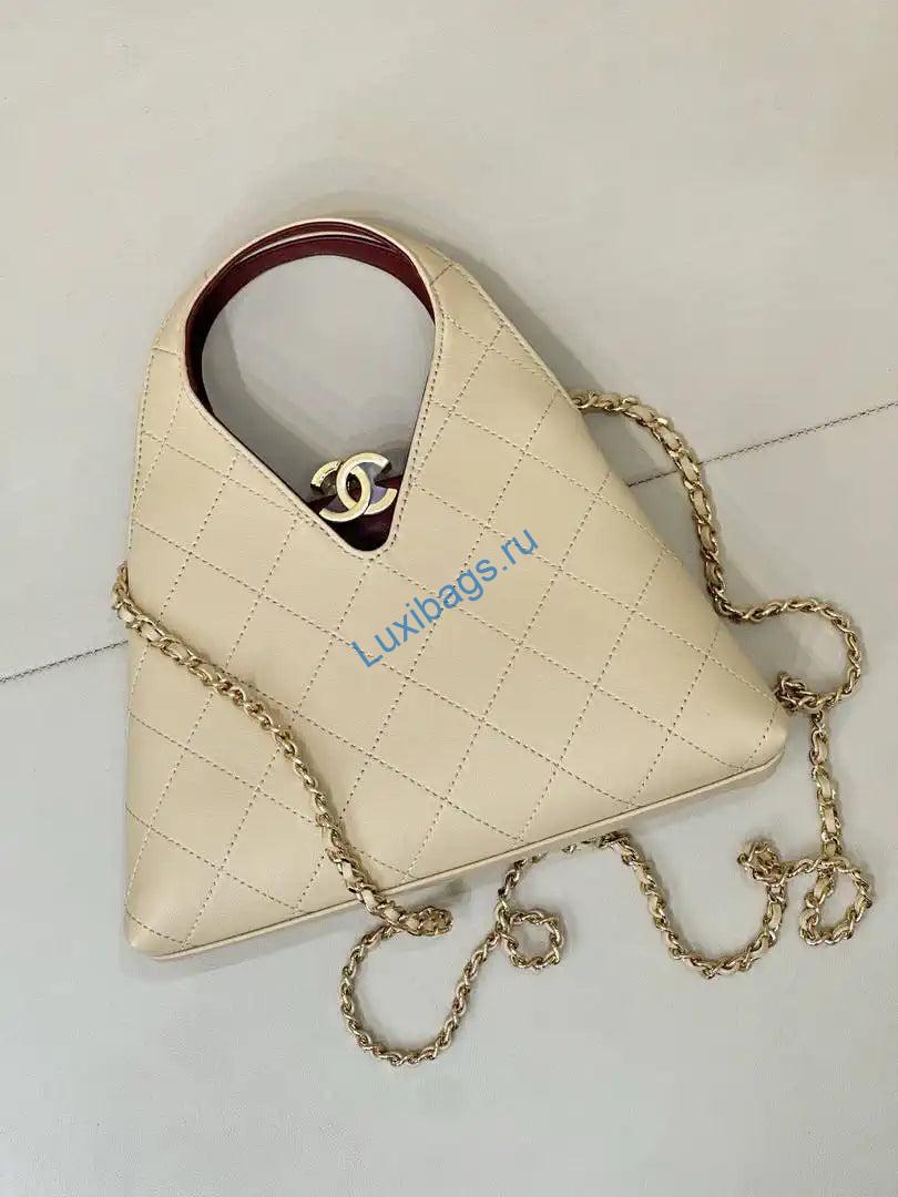 chanel hobo bag calfskin as6392 apricot 9 Chanel Hobo Bag Calfskin AS6392 Apricot | chanel hobo bag calfskin as6392 apricot 04