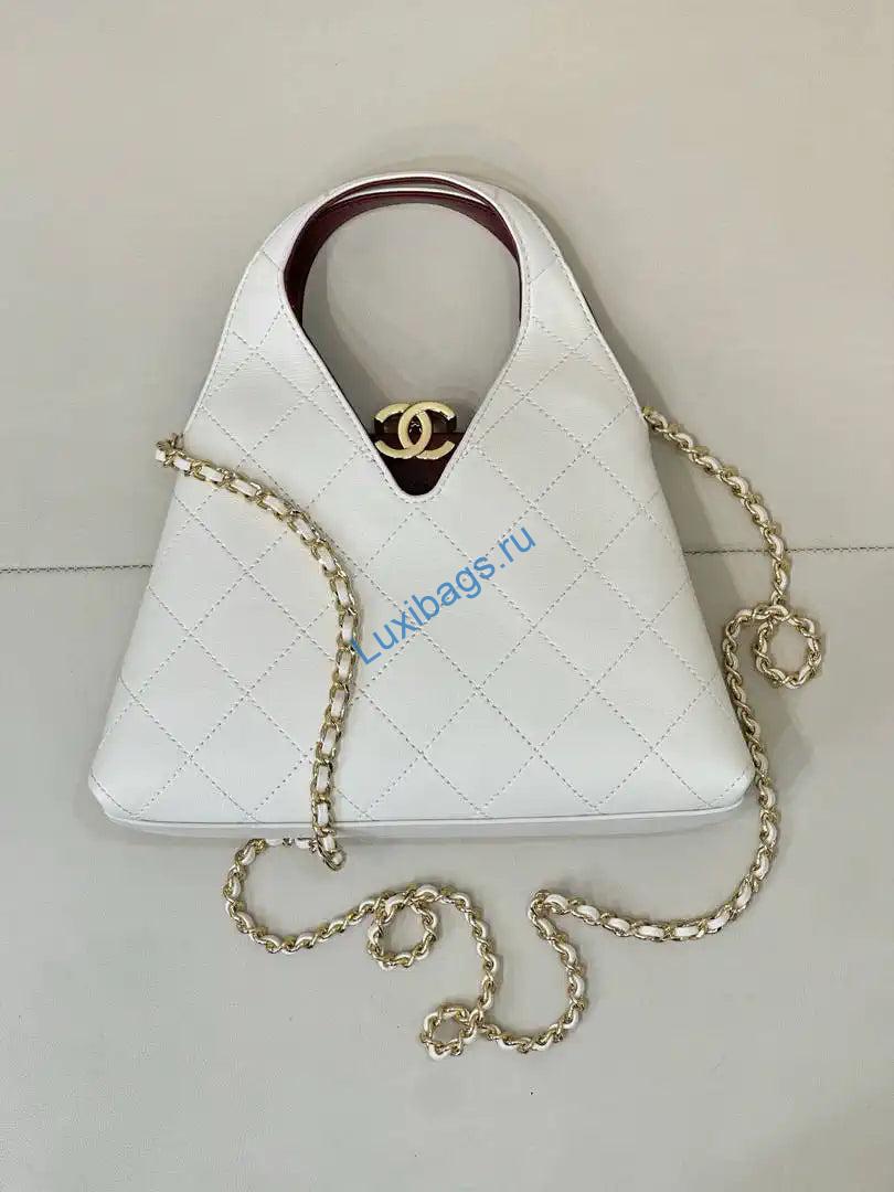 chanel hobo bag calfskin as6392 white 2 Chanel Hobo Bag Calfskin AS6392 White | chanel hobo bag calfskin as6392 white 03