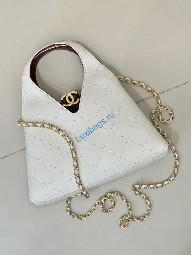 chanel hobo bag calfskin as6392 white 3 Chanel Hobo Bag Calfskin AS6392 White | chanel hobo bag calfskin as6392 white 04