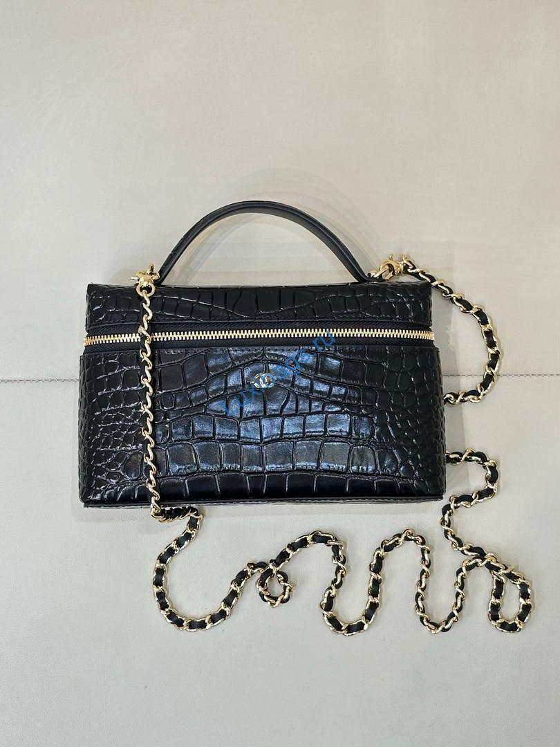 chanel vanity with chain ap5195 crocodile embossed calfskin black 2 Chanel Vanity with chain AP5195 Crocodile Embossed Calfskin Black | chanel vanity with chain ap5195 crocodile embossed calfskin black 12