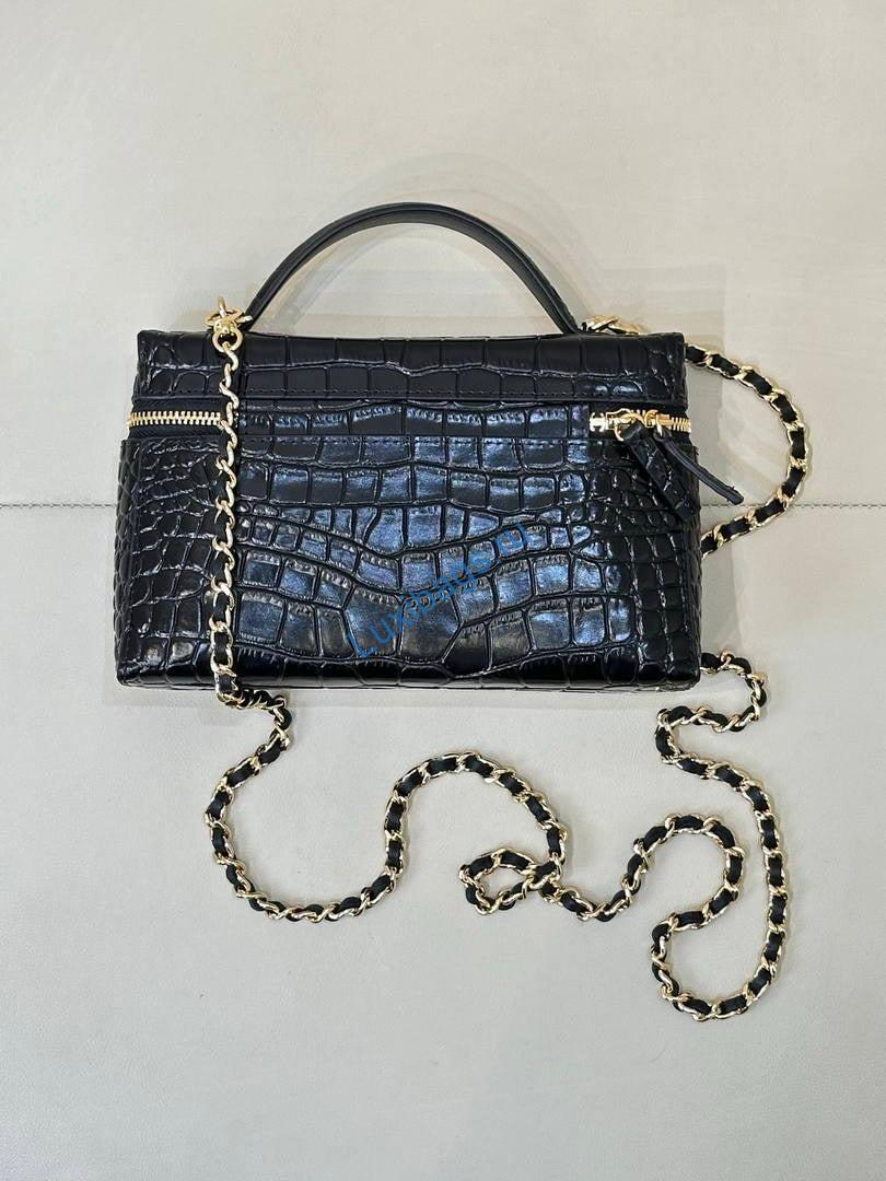 chanel vanity with chain ap5195 crocodile embossed calfskin black 7 Chanel Vanity with chain AP5195 Crocodile Embossed Calfskin Black | chanel vanity with chain ap5195 crocodile embossed calfskin black 17