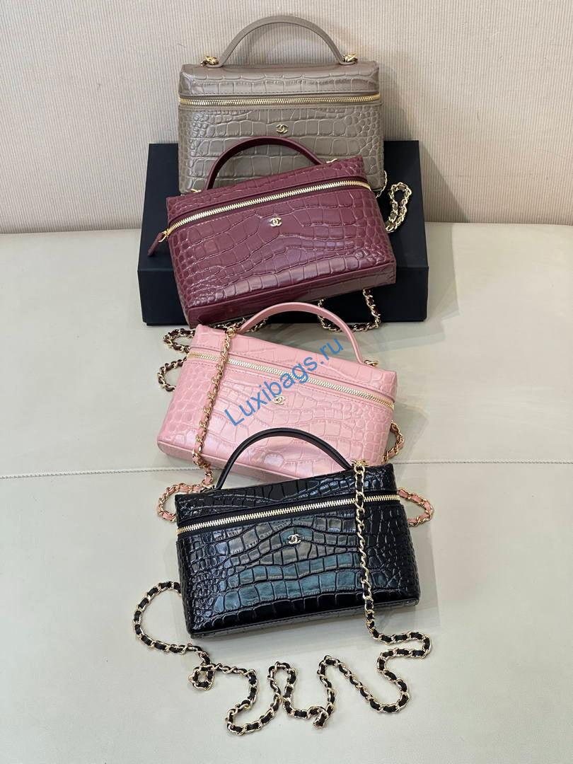 chanel vanity with chain ap5195 crocodile embossed calfskin black 10 Chanel Vanity with chain AP5195 Crocodile Embossed Calfskin Black | chanel vanity with chain ap5195 crocodile embossed calfskin black 20