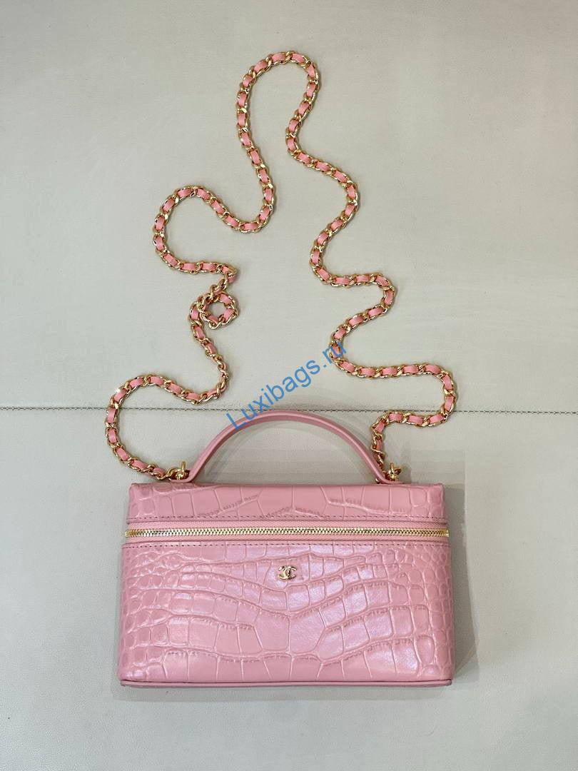 chanel vanity with chain ap5195 crocodile embossed calfskin pink 6 Chanel Vanity with chain AP5195 Crocodile Embossed Calfskin Pink | chanel vanity with chain ap5195 crocodile embossed calfskin pink 01